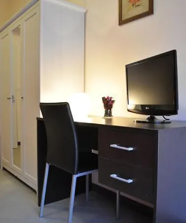 Le Ciminiere 3* カターニア